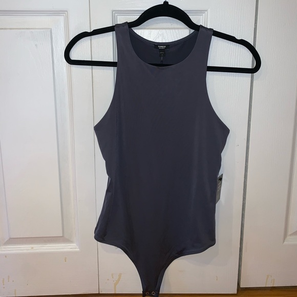 NWT Gray Express Body Contour Scoop Neck Bodysuit Small - Picture 1 of 4